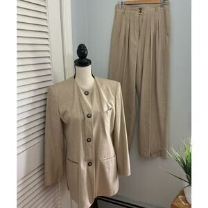 Classic Beige Women's Blazer & Trouser Suit Jacket Set